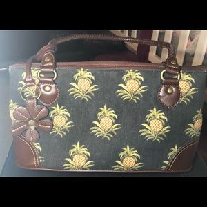 Like new relic pineapple print bag